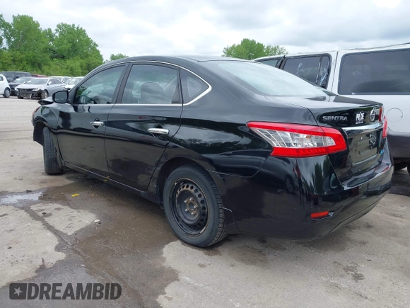 2013 Nissan Sentra SR z VIN 3N1AB7AP7DL743625, wystawiony jako IAAI lot #42156235 z przebiegiem 116 017 mil mil oraz . Historia ofert i sprzedaży dostępna na DreamBid. Obrazek 3.