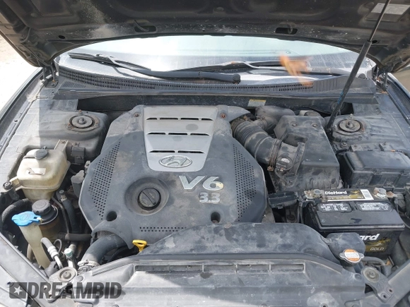 2008 Hyundai Azera GLS with VIN KMHFC46D48A335587, listed as a IAAI auction lot 42092272 with 174,537 mi miles and . Bid and sale history available at DreamBid. Image 10.