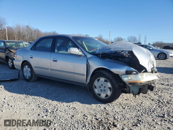 2001 Honda Accord LX with VIN 1HGCG16441A037753, listed as a Copart auction lot 47382605 with 249,442 mi miles and Salvage title. Bid and sale history available at DreamBid. Image 4.