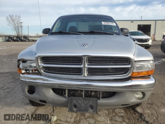 2002 Dodge Dakota z VIN 1B7GG42X22S511194, wystawiony jako Copart lot #42983195 z przebiegiem 131 808 mil mil oraz Szkoda całkowita • Salvage title. Historia ofert i sprzedaży dostępna na DreamBid. Obrazek 5.