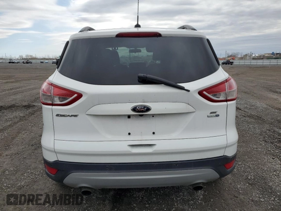 2015 Ford Escape SE with VIN 1FMCU9GX0FUB83597, listed as a Copart auction lot 52641005 with 200,835 mi miles and Salvage Title. Bid and sale history available at carsss.com. Image 6.