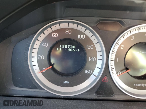 2012 Volvo XC70 T6 with VIN YV4902BZXC1127252, listed as a Copart auction lot 49504385 with 132,738 mi miles and Salvage Title. Bid and sale history available at DreamBid. Image 9.