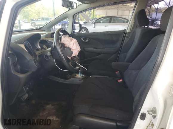 2011 Honda Fit Sport z VIN JHMGE8H52BS010355, wystawiony jako Copart lot #52747415 z przebiegiem 171 552 mil mil oraz Szkoda całkowita • Salvage title. Historia ofert i sprzedaży dostępna na DreamBid. Obrazek 7.