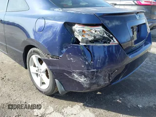 2008 Honda Civic Cpe LX with VIN 2HGFG11678H551890, listed as a IAAI auction lot 41869345 with 170,657 mi miles. Bid and sale history available at carsss.com. Image 6.