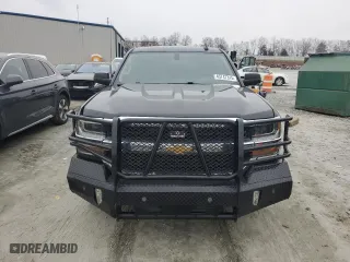 2016 Chevrolet Silverado 1500 LT with VIN 3GCPCREC9GG336863, listed as a Copart auction lot 45747315 with 200,955 mi miles and Salvage Title. Bid and sale history available at carsss.com. Image 5.