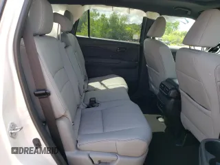 2024 Honda Passport EX-L с VIN 5FNYF8H50RB003995, выставлен на аукционе Copart как лот 60998494 с пробегом 7 193 миль миль и Списание • Salvage title. История ставок и продаж доступна на DreamBid. Изображение 11.