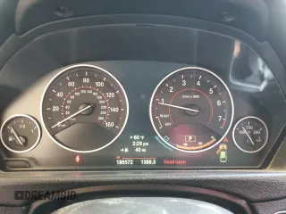 2015 BMW 4 Series 428i z VIN WBA4A9C57FD416121, wystawiony jako Copart lot #53475555 z przebiegiem 186 572 mil mil oraz Szkoda całkowita • Salvage title. Historia ofert i sprzedaży dostępna na DreamBid. Obrazek 9.