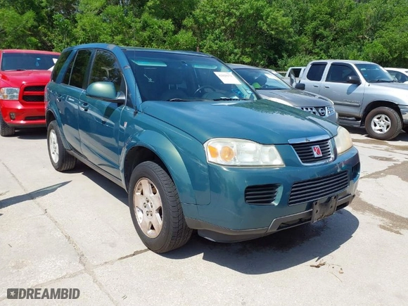 2006 Saturn VUE with VIN 5GZCZ63446S825877, listed as a IAAI auction lot 42029171 with 205,130 mi miles. Bid and sale history available at carsss.com. Image 1.