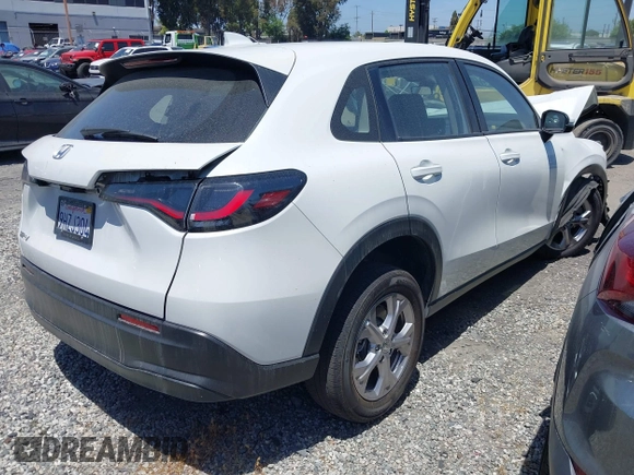 2024 Honda HR-V LX with VIN 3CZRZ2H36RM718311, listed as a IAAI auction lot 42012953 with 30,184 mi miles and . Bid and sale history available at DreamBid. Image 4.