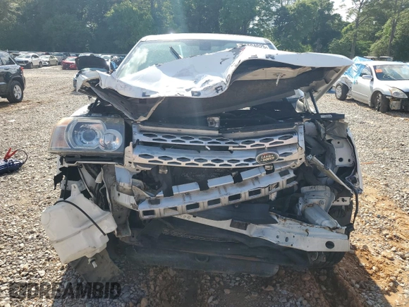 2011 Land Rover LR2 HSE with VIN SALFR2BN1BH230860, listed as a Copart auction lot 55504025 with 222,648 mi miles and Salvage title. Bid and sale history available at DreamBid. Image 5.