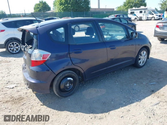 2010 Honda Fit Sport with VIN JHMGE8H42AC008766, listed as a IAAI auction lot 42579084 with Not provided miles and . Bid and sale history available at DreamBid. Image 4.