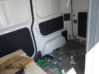 2018 Nissan NV200 SV z VIN 3N6CM0KN2JK695468, wystawiony jako IAAI lot #41782357 z przebiegiem 95 087 mil mil oraz . Historia ofert i sprzedaży dostępna na DreamBid. Obrazek 8.