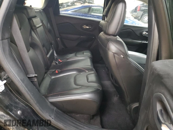 2019 Jeep Cherokee Trailhawk Elite with VIN 1C4PJMBX2KD227246, listed as a Copart auction lot 87815615 with 88,636 mi miles and Salvage Title. Bid and sale history available at carsss.com. Image 11.