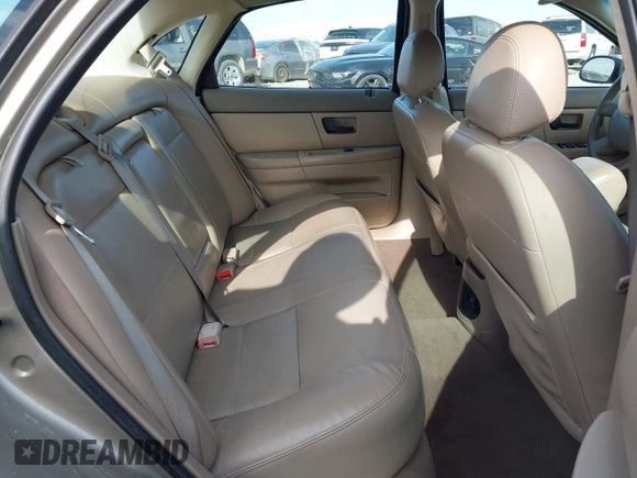 2004 Ford Taurus SES with VIN 1FAFP55SX4G186114, listed as a IAAI auction lot 41899257 with 204,110 mi miles and . Bid and sale history available at DreamBid. Image 8.