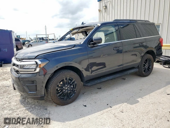 2024 Ford Expedition XLT with VIN 1FMJU1H81REA84415, listed as a Copart auction lot 55131825 with 3,389 mi miles and Salvage title. Bid and sale history available at DreamBid. Image 1.