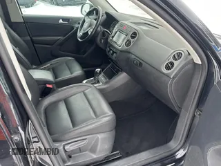 2011 Volkswagen Tiguan SEL with VIN WVGBV7AX7BW531576, listed as a Copart auction lot 44854455 with 224,729 mi miles and Clean Title. Bid and sale history available at DreamBid. Image 5.