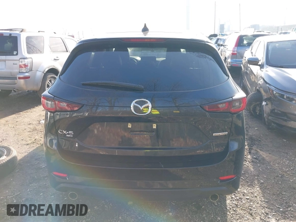 2024 Mazda CX-5 2.5 S Preferred Package with VIN JM3KFBCL1R0444839, listed as a IAAI auction lot 41217029 with 10,861 mi miles. Bid and sale history available at carsss.com. Image 17.