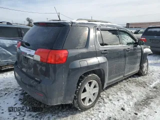 2010 GMC Terrain SLT-1 z VIN 2CTFLGEW9A6295748, wystawiony jako Copart lot #89157505 z przebiegiem 104 726 mil mil oraz Szkoda całkowita • Salvage title. Historia ofert i sprzedaży dostępna na DreamBid. Obrazek 3.