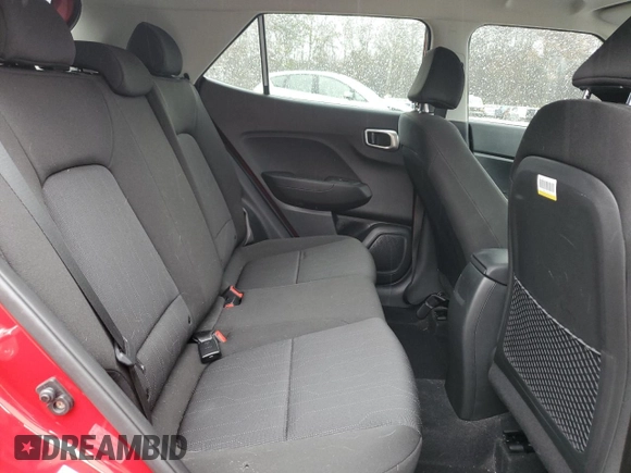 2023 Hyundai Venue SE with VIN KMHRB8A33PU227951, listed as a Copart auction lot 45687455 with 29,479 mi miles and Salvage Title. Bid and sale history available at DreamBid. Image 10.