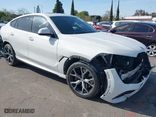 2022 BMW X6 M50i with VIN 5UXCY8C01N9J14882, listed as a IAAI auction lot 41856966 with 22,893 mi miles. Bid and sale history available at carsss.com. Image 1.