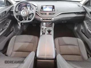 2024 Nissan Altima 2.5 S with VIN 1N4BL4BV9RN333934, listed as a Copart auction lot 52972295 with 31,327 mi miles and Clean Title. Bid and sale history available at carsss.com. Image 8.