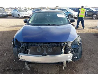 2017 Nissan Maxima SR with VIN 1N4AA6AP8HC412862, listed as a IAAI auction lot 41725246 with 154,483 mi miles. Bid and sale history available at carsss.com. Image 13.