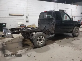 1998 Nissan Frontier XE with VIN 1N6DD26Y9WC362881, listed as a Copart auction lot 83056994 with 108,791 mi miles and Clean title. Bid and sale history available at DreamBid. Image 3.