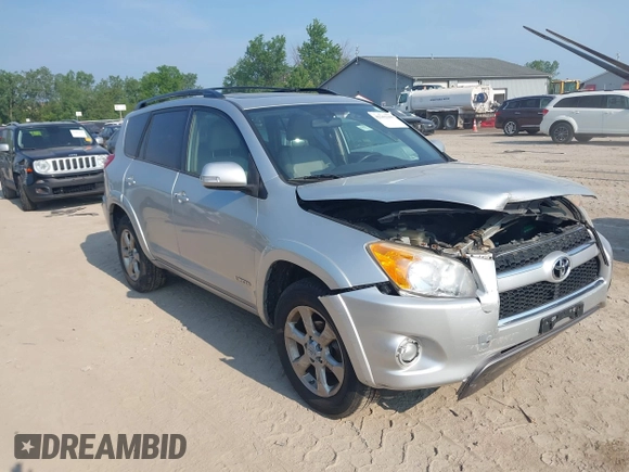 2012 Toyota RAV4 Limited z VIN JTMDF4DV7CD045172, wystawiony jako IAAI lot #42362169 z przebiegiem 140 567 mil mil oraz . Historia ofert i sprzedaży dostępna na DreamBid. Obrazek 1.