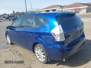 2013 Toyota Prius Two with VIN JTDZN3EUXD3272985, listed as a IAAI auction lot 42072007 with 135,785 mi miles and . Bid and sale history available at carsss.com. Image 3.
