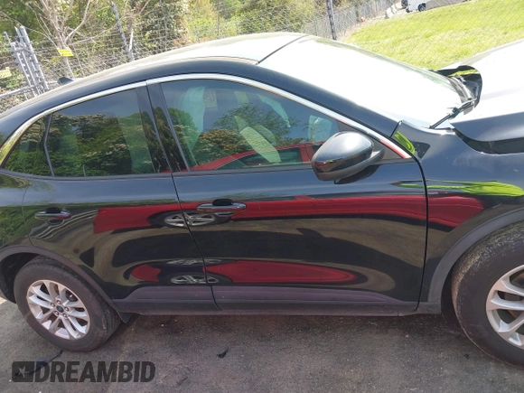 2020 Ford Escape SE z VIN 1FMCU9G69LUB40332, wystawiony jako IAAI lot #42006879 z przebiegiem 82 291 mil mil oraz . Historia ofert i sprzedaży dostępna na DreamBid. Obrazek 13.