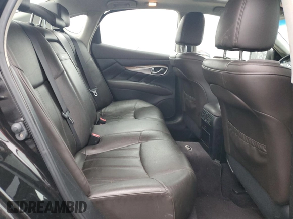 2011 Infiniti M with VIN JN1BY1AR5BM372565, listed as a Copart auction lot 84154384 with 318,255 mi miles and Salvage Title. Bid and sale history available at carsss.com. Image 10.