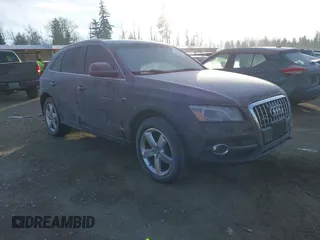 2011 Audi Q5 3.2L Premium Plus with VIN WA1DKAFP9BA031566, listed as a IAAI auction lot 41379022 with 148,942 mi miles. Bid and sale history available at carsss.com. Image 1.