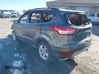 2013 Ford Escape SE с VIN 1FMCU0GX0DUB88243, выставлен на аукционе IAAI как лот 29672383 с пробегом Не указан миль и . История ставок и продаж доступна на DreamBid. Изображение 3.