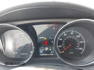 2024 Mitsubishi Outlander S z VIN JA4ARUAU3RU015370, wystawiony jako IAAI lot #42419186 z przebiegiem 26 526 mil mil oraz . Historia ofert i sprzedaży dostępna na DreamBid. Obrazek 7.
