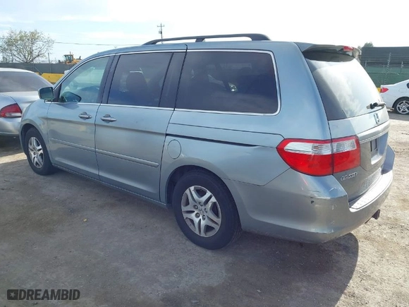 2007 Honda Odyssey EX-L with VIN 5FNRL38697B018839, listed as a IAAI auction lot 41981829 with 88,087 mi miles. Bid and sale history available at carsss.com. Image 3.