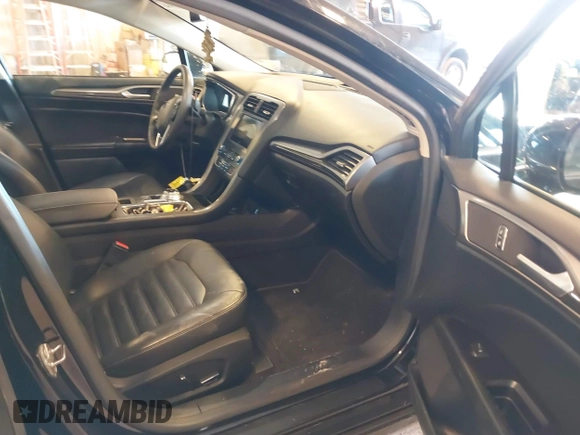 2017 Ford Fusion SE with VIN 3FA6P0H96HR140130, listed as a IAAI auction lot 41704064 with 75,461 mi miles. Bid and sale history available at carsss.com. Image 5.