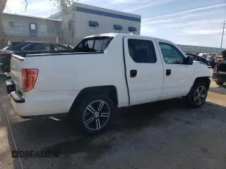 2013 Honda Ridgeline Sport with VIN 5FPYK1F71DB005942, listed as a Copart auction lot 53693385 with 182,385 mi miles and Salvage title. Bid and sale history available at DreamBid. Image 3.