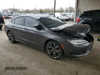 2016 Chrysler 200 S z VIN 1C3CCCBB9GN102483, wystawiony jako Copart lot #53610405 z przebiegiem 92 865 mil mil oraz Szkoda całkowita • Salvage title. Historia ofert i sprzedaży dostępna na DreamBid. Obrazek 4.