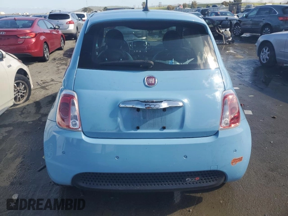 2017 FIAT 500e z VIN 3C3CFFGE8HT563364, wystawiony jako Copart lot #45574865 z przebiegiem 49 281 mil mil oraz Szkoda całkowita • Salvage title. Historia ofert i sprzedaży dostępna na DreamBid. Obrazek 6.