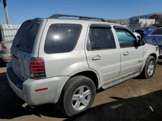 2007 Mercury Mariner with VIN 4M2CU39H87KJ11108, listed as a Copart auction lot 74314124 with 225,901 mi miles and Salvage title. Bid and sale history available at DreamBid. Image 3.