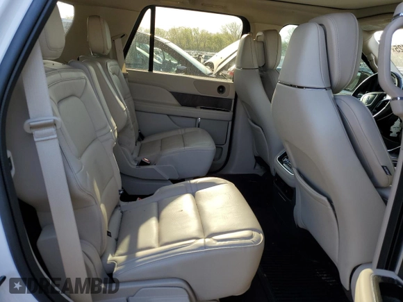 2019 Lincoln Navigator Reserve with VIN 5LMJJ2LT6KEL14320, listed as a Copart auction lot 53063425 with 50,372 mi miles and Salvage title. Bid and sale history available at DreamBid. Image 11.