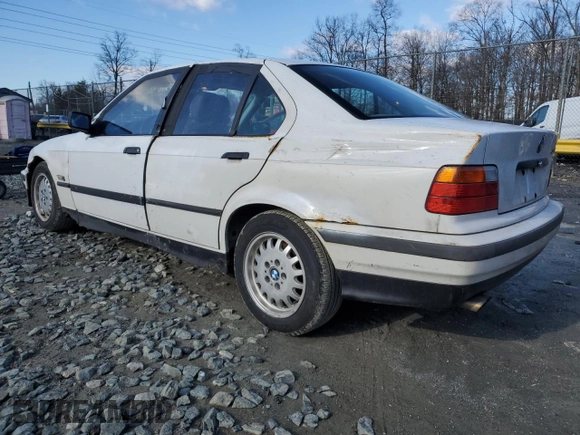 1995 BMW 3 Series 325i with VIN WBACB4328SFM07976, listed as a Copart auction lot 44544775 with 221,191 mi miles and Salvage Title. Bid and sale history available at carsss.com. Image 2.