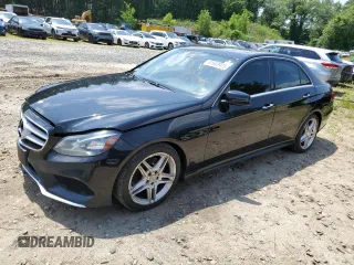 2014 Mercedes-Benz E 350 Luxury with VIN WDDHF8JB1EA900803, listed as a Copart auction lot 61603975 with 224,550 mi miles and Clean title. Bid and sale history available at DreamBid. Image 1.
