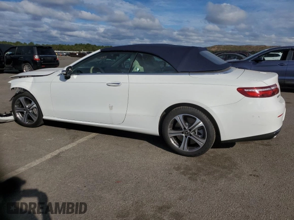 2018 Mercedes-Benz E-Class E 400 with VIN WDD1K6GBXJF065418, listed as a Copart auction lot 71732944 with 5,252 mi miles and Salvage Title. Bid and sale history available at carsss.com. Image 2.