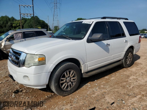 2011 Ford Expedition XLT with VIN 1FMJU1H57BEF45158, listed as a Copart auction lot 62137235 with 223,754 mi miles and Salvage title. Bid and sale history available at DreamBid. Image 1.