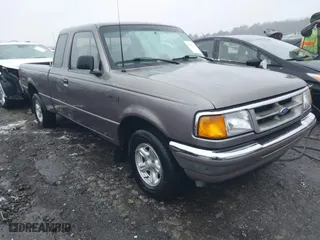 1996 Ford Ranger XL with VIN 1FTCR14A3TTA09953, listed as a IAAI auction lot 41387614 with 196,763 mi miles. Bid and sale history available at carsss.com. Image 1.