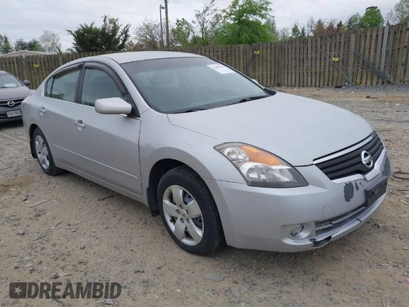 2008 Nissan Altima 2.5 S with VIN 1N4AL21E78C132934, listed as a IAAI auction lot 42085041 with 151,660 mi miles. Bid and sale history available at carsss.com. Image 1.