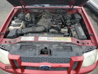 2001 Ford Explorer Sport z VIN 1FMYU60E91UC97278, wystawiony jako Copart lot #88458495 z przebiegiem 210 260 mil mil oraz Szkoda całkowita • Salvage title. Historia ofert i sprzedaży dostępna na DreamBid. Obrazek 12.