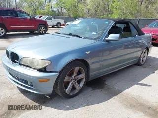 2004 BMW 3 Series 325Ci with VIN WBABW33454PL25129, listed as a IAAI auction lot 42027355 with 124,681 mi miles. Bid and sale history available at carsss.com. Image 2.