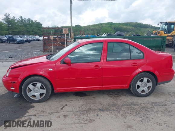 2001 Volkswagen Jetta с VIN 3VWSS29M11M007166, выставлен на аукционе IAAI как лот 42166306 с пробегом 136 732 миль миль и . История ставок и продаж доступна на DreamBid. Изображение 14.